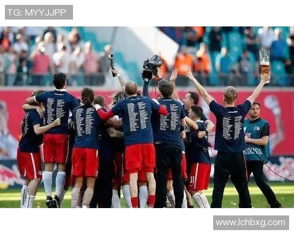 得累斯顿与菲尔特的精彩对决分析及赛季前景展望